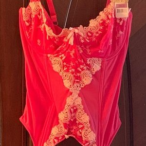 Parfait by Affinitas / Hot Pink / Merry Widow 38DD